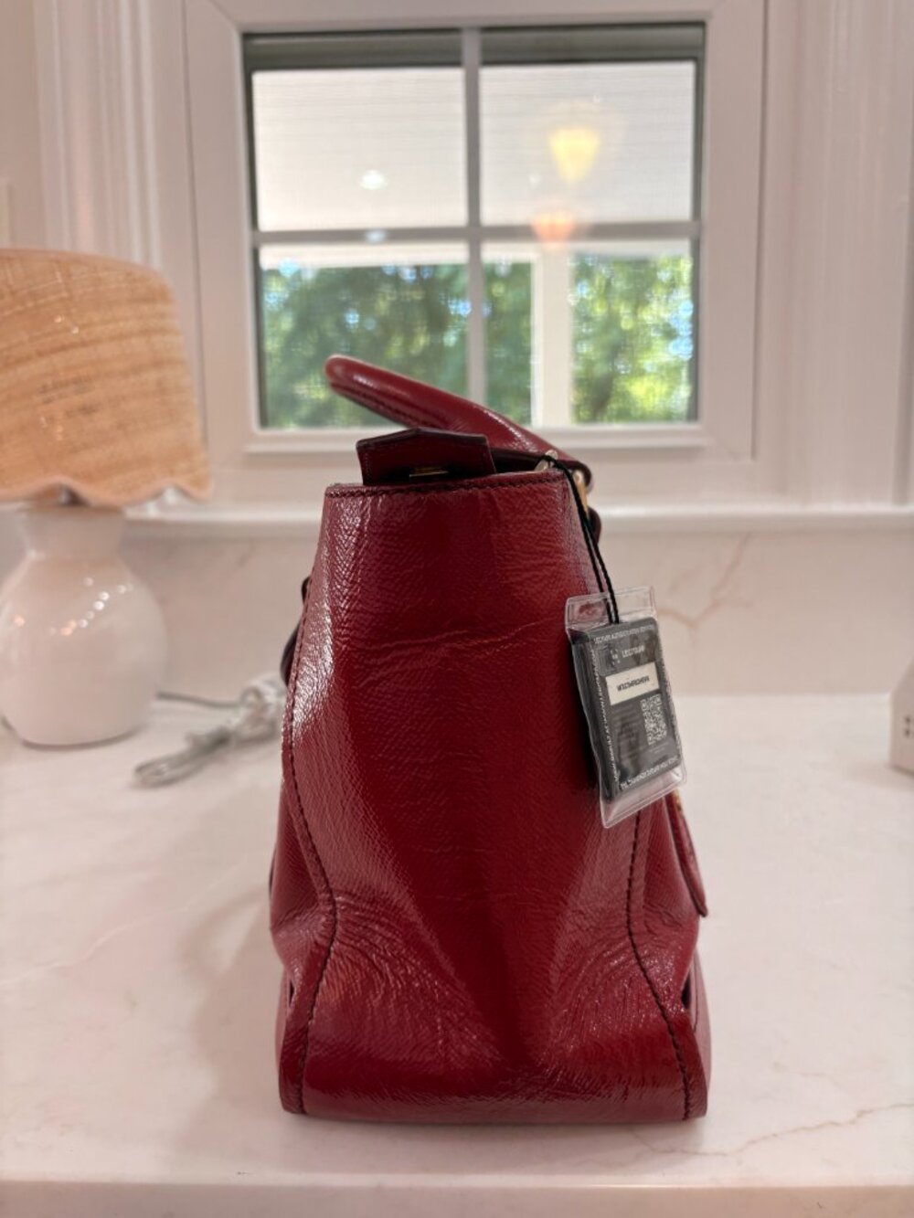 Burberry Somerfeld Convertible Tote - Saffiano Patent Leather - Picture 4 of 16